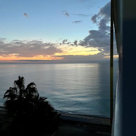 *Blue Sea Studio Altea * At The Beach Luaran gambar