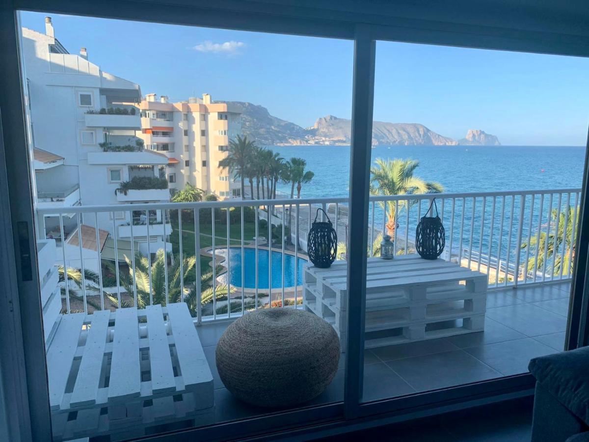 *Blue Sea Studio Altea * At The Beach Luaran gambar