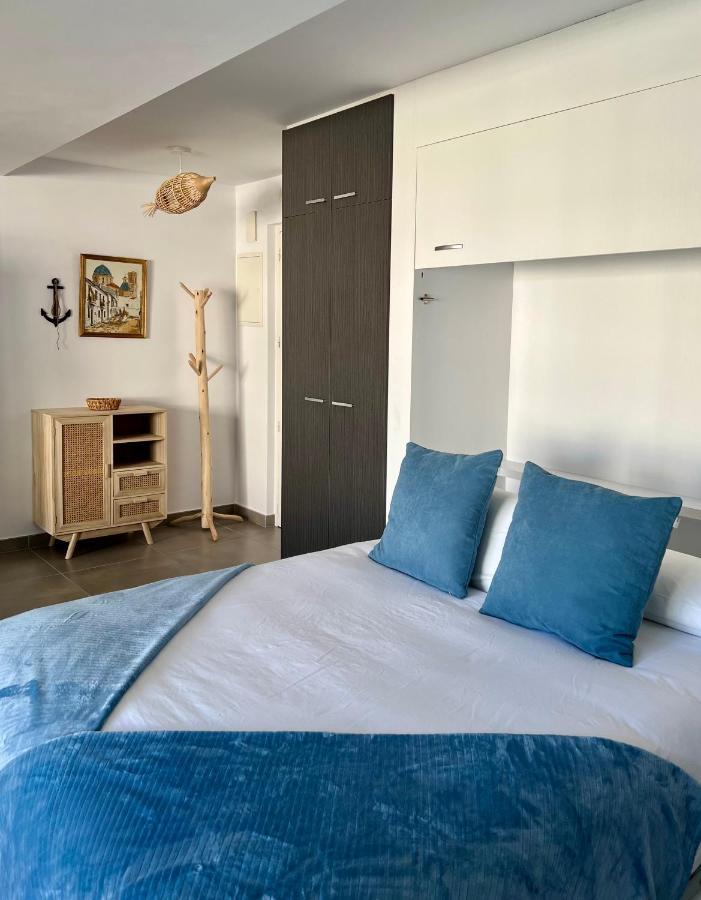 *Blue Sea Studio Altea * At The Beach Luaran gambar